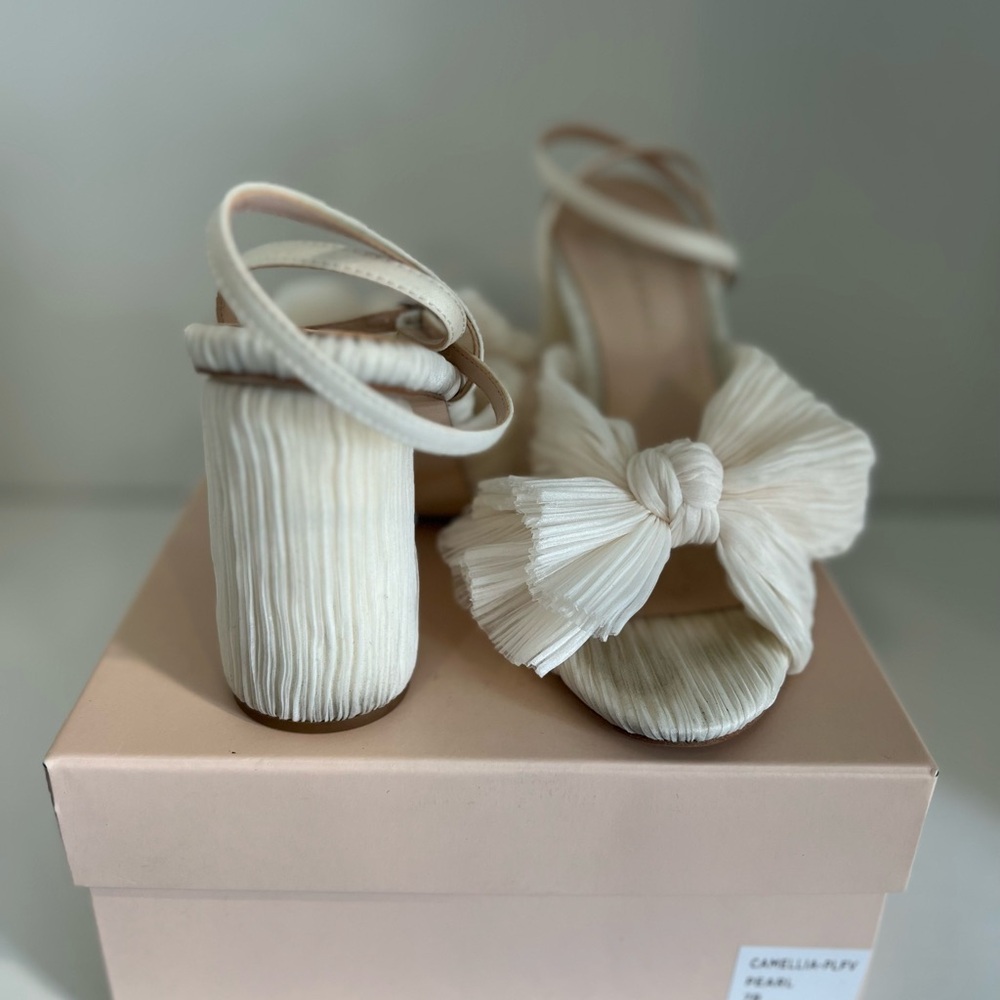 Loeffler Randall Cream Bow Wedge Sandals - Picture 5 of 8